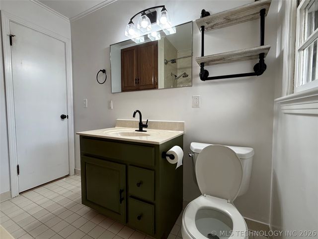 468 S 76th East East Avenue, Tulsa, OK 74112