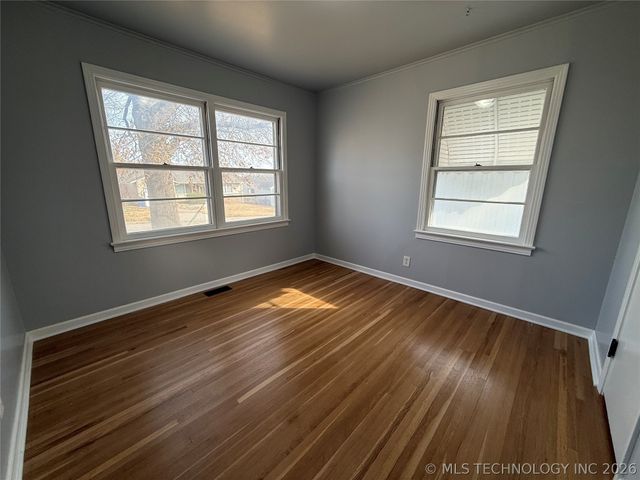 468 S 76th East East Avenue, Tulsa, OK 74112