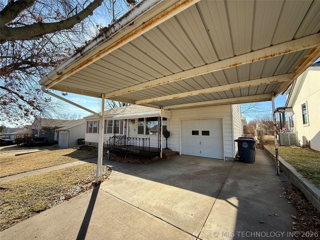 468 S 76th East East Avenue, Tulsa, OK 74112