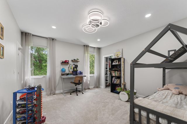 6002 Copper Ridge Street, Nixa, MO 65714