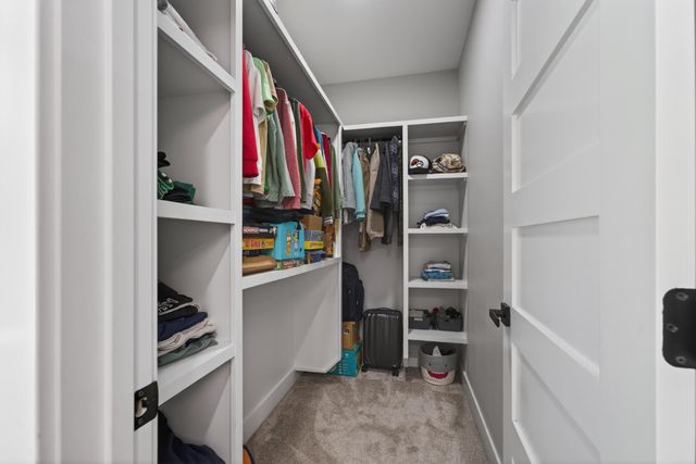 6002 Copper Ridge Street, Nixa, MO 65714