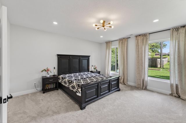 6002 Copper Ridge Street, Nixa, MO 65714