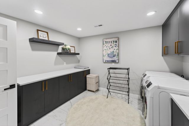 6002 Copper Ridge Street, Nixa, MO 65714