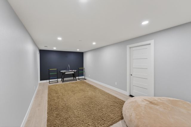 6002 Copper Ridge Street, Nixa, MO 65714