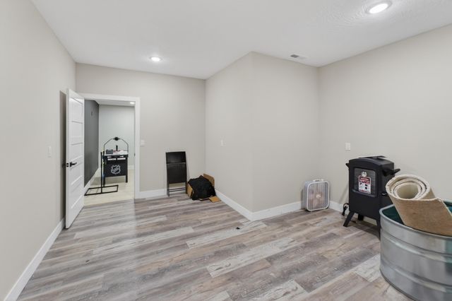 6002 Copper Ridge Street, Nixa, MO 65714