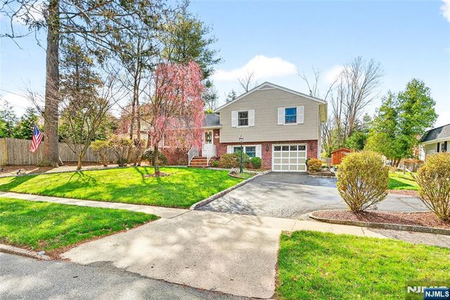 118 Harriot Avenue, Harrington Park, NJ 07640
