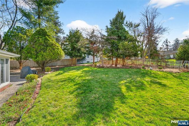 118 Harriot Avenue, Harrington Park, NJ 07640