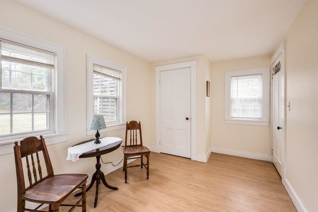 5 McDaniel Road, Nottingham, NH 03290