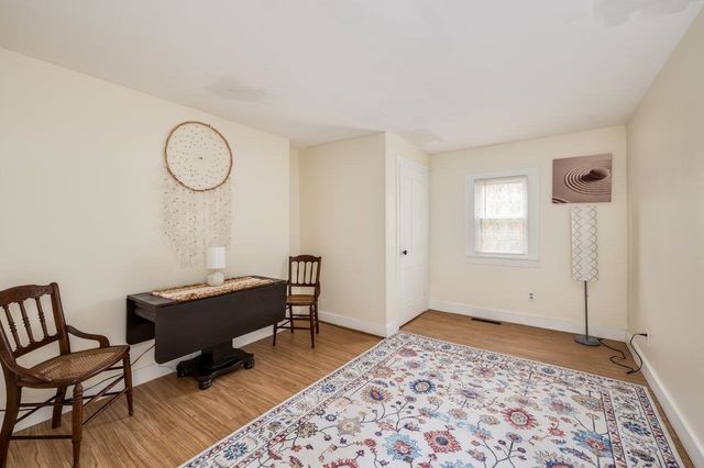 5 McDaniel Road, Nottingham, NH 03290