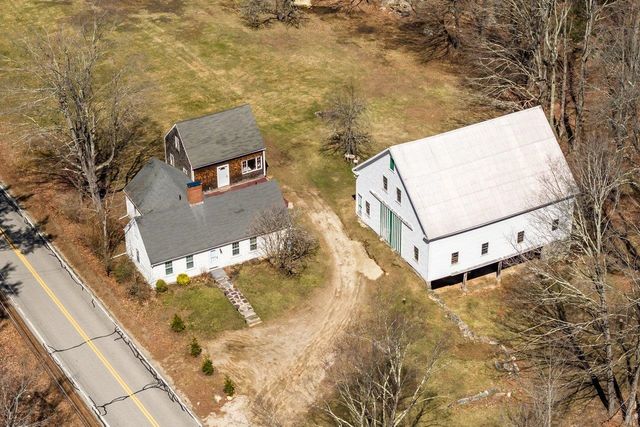 5 McDaniel Road, Nottingham, NH 03290