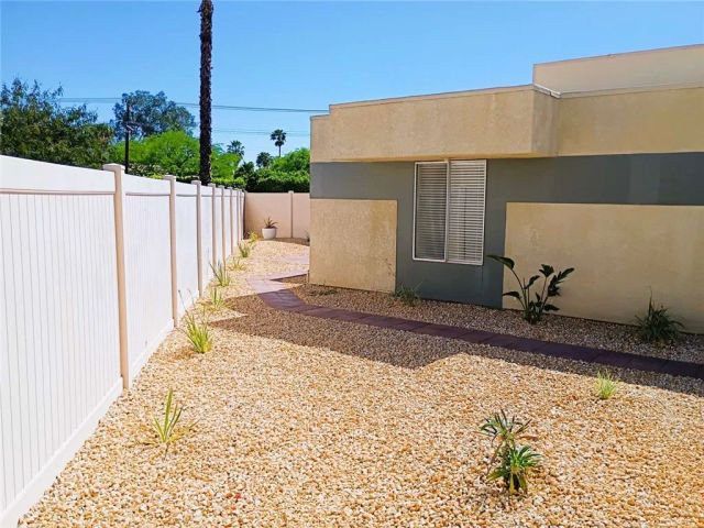 3028 Sunflower Circle East, Palm Springs, CA 92262