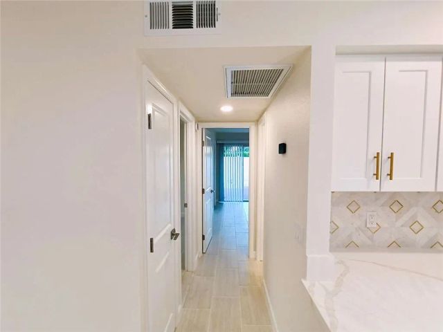 3028 Sunflower Circle East, Palm Springs, CA 92262