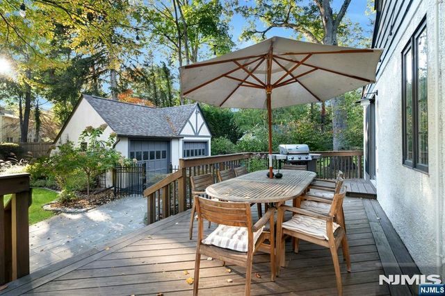 15 Gilbert Road, Ho-ho-kus, NJ 07423