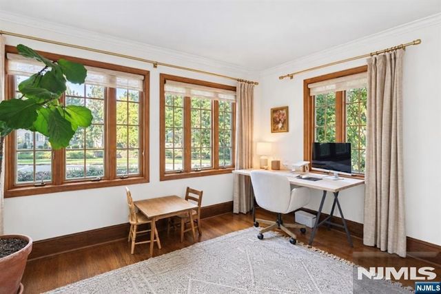 15 Gilbert Road, Ho-ho-kus, NJ 07423