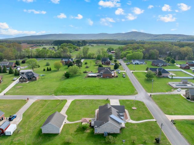 116 Kades Ct, Decherd, TN 37324