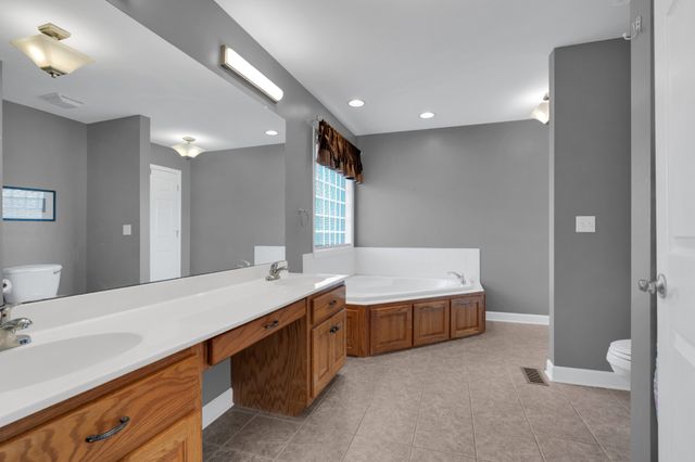116 Kades Ct, Decherd, TN 37324