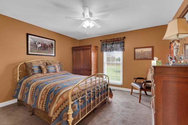 116 Kades Ct, Decherd, TN 37324