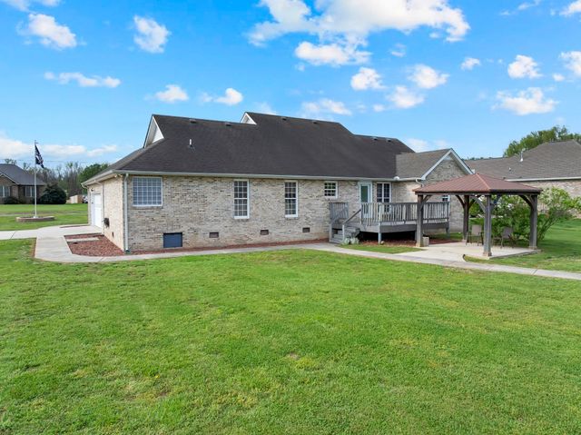116 Kades Ct, Decherd, TN 37324