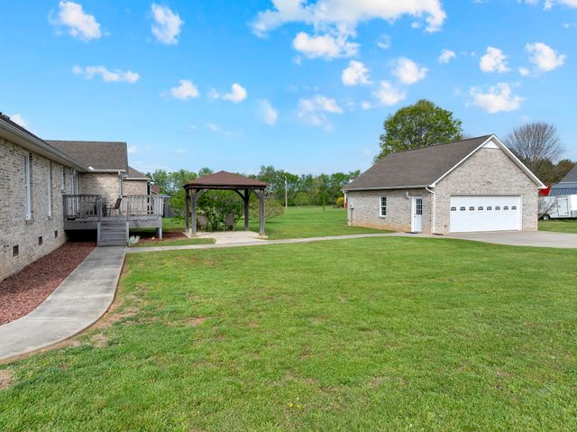 116 Kades Ct, Decherd, TN 37324
