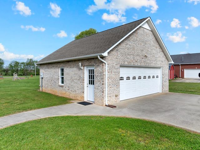 116 Kades Ct, Decherd, TN 37324
