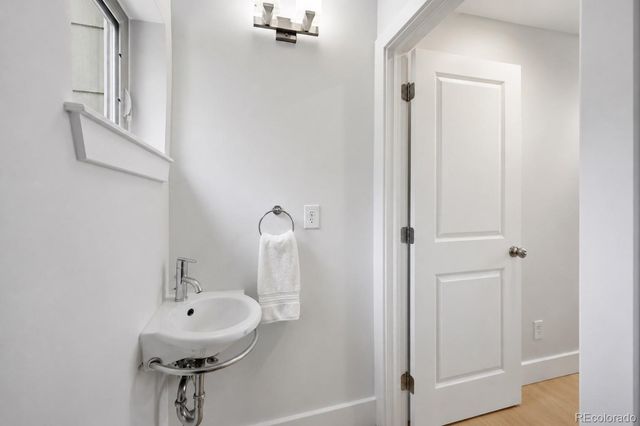 1743 W 33 Avenue, Denver, CO 80211