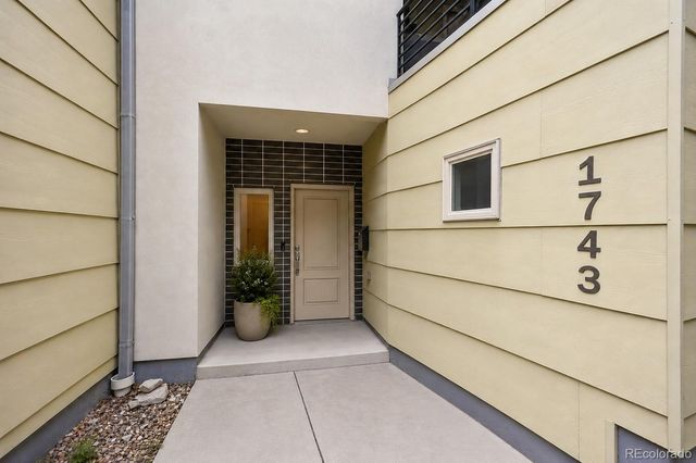 1743 W 33 Avenue, Denver, CO 80211