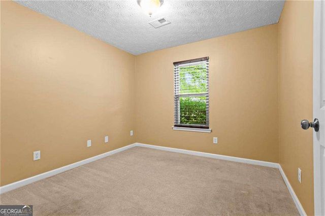 163 Nicki Court, Hampton, GA 30228