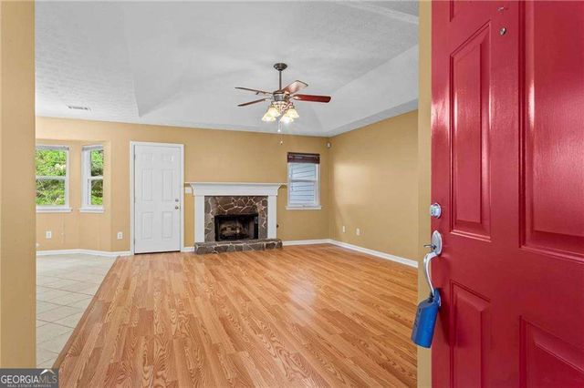 163 Nicki Court, Hampton, GA 30228