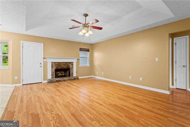 163 Nicki Court, Hampton, GA 30228
