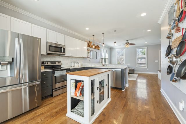 6605 Beacon Ln, Nashville, TN 37209