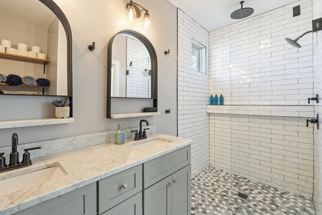 6605 Beacon Ln, Nashville, TN 37209