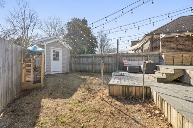 6605 Beacon Ln, Nashville, TN 37209