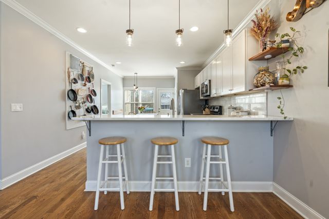 6605 Beacon Ln, Nashville, TN 37209