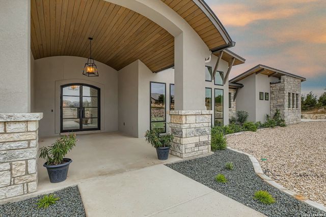 23202 Walker Ridge, San Antonio, TX 78255