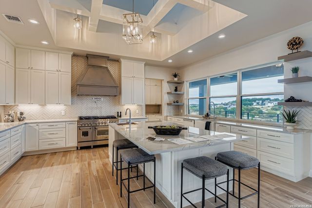 23202 Walker Ridge, San Antonio, TX 78255