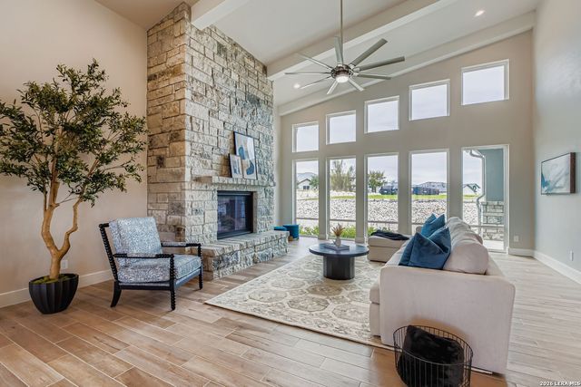 23202 Walker Ridge, San Antonio, TX 78255