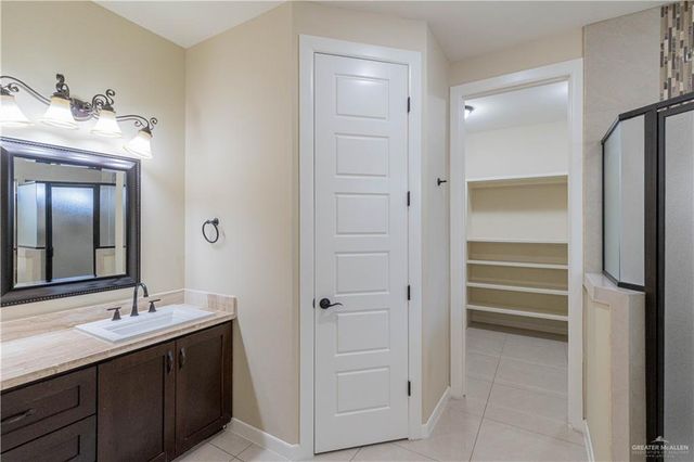 5000 Maple Avenue, Mcallen, TX 78501