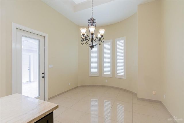 5000 Maple Avenue, Mcallen, TX 78501