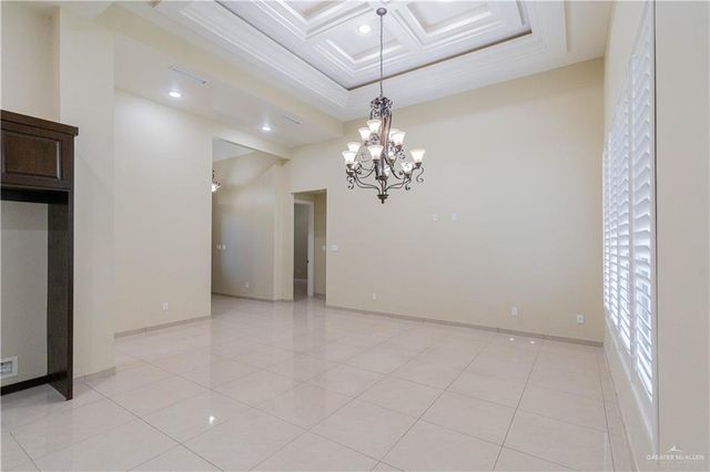 5000 Maple Avenue, Mcallen, TX 78501