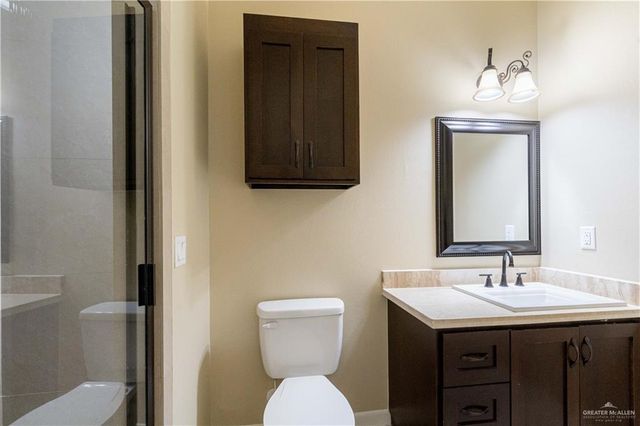 5000 Maple Avenue, Mcallen, TX 78501