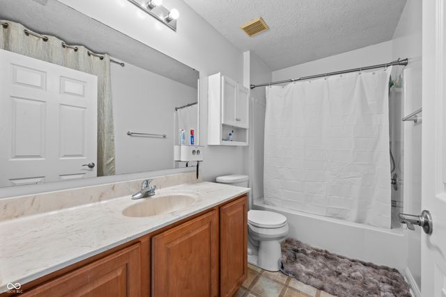 11103 Bear Hollow Drive, Indianapolis, IN 46229