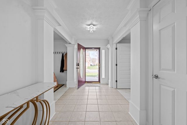 11103 Bear Hollow Drive, Indianapolis, IN 46229