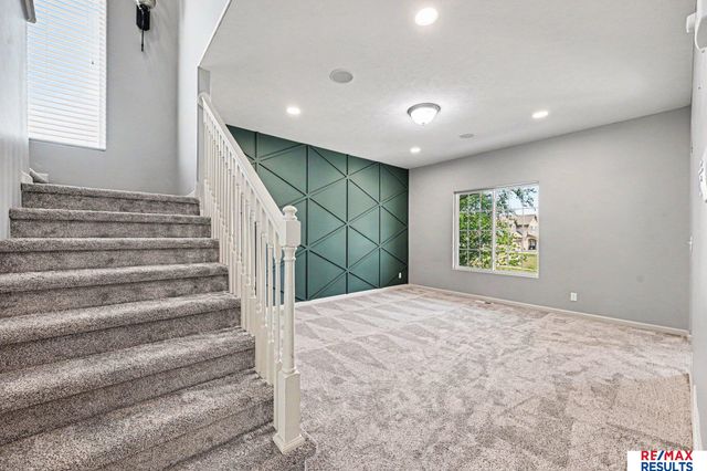 11171 Prospect Street, Papillion, NE 68046
