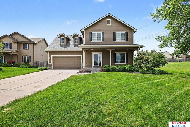 11171 Prospect Street, Papillion, NE 68046