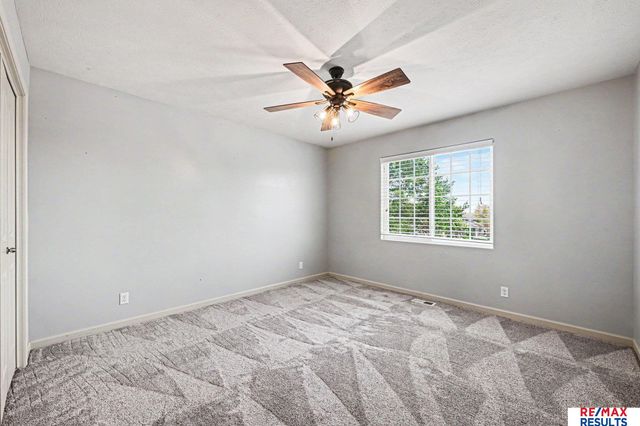 11171 Prospect Street, Papillion, NE 68046