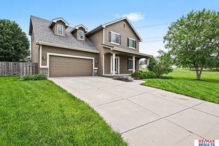11171 Prospect Street, Papillion, NE 68046