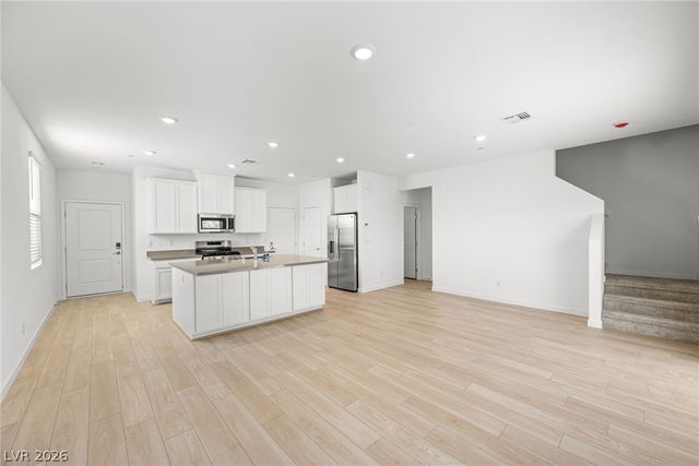 9587 Agave Grove Court, Las Vegas, NV 89178