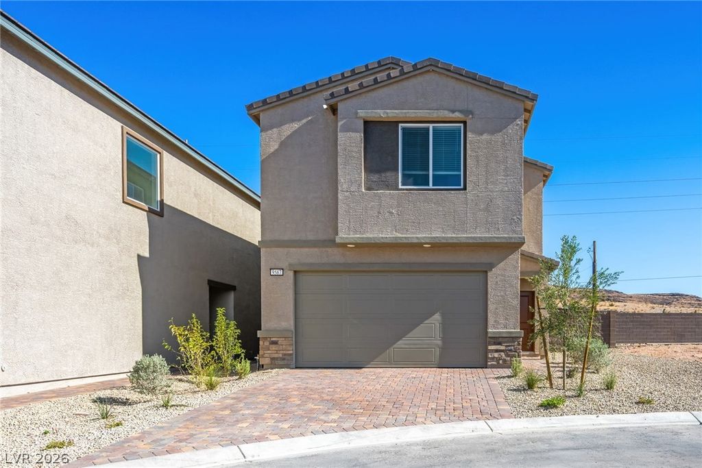 9587 Agave Grove Court, Las Vegas, NV 89178