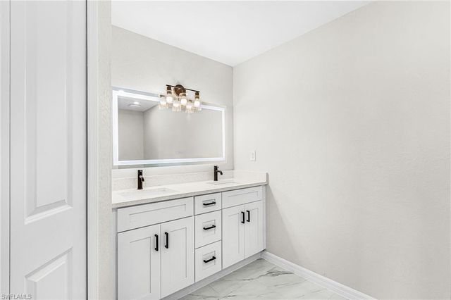 1723 NE 1st AVE, Cape Coral, FL 33909