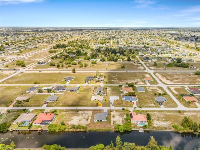 1723 NE 1st AVE, Cape Coral, FL 33909